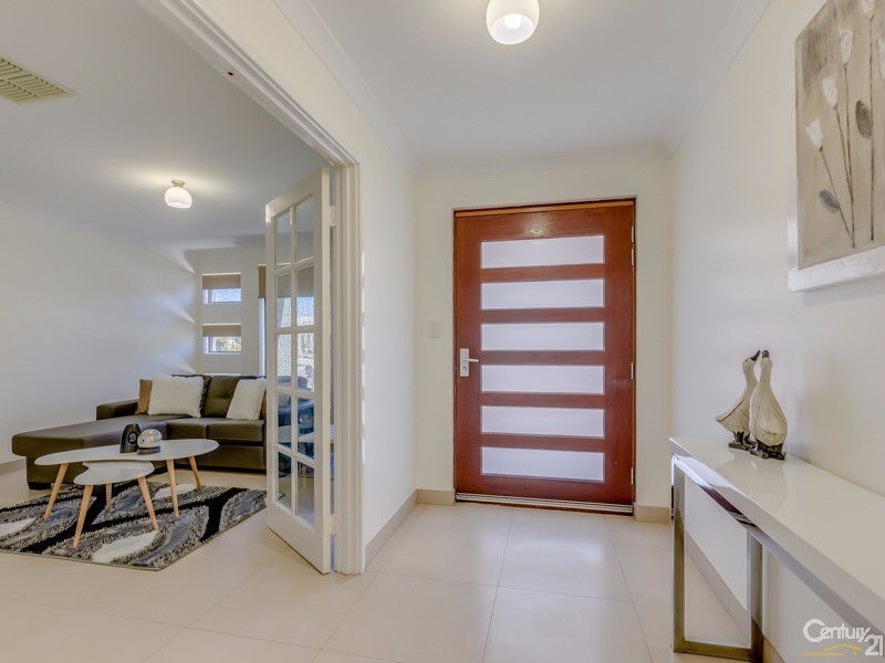 35 Wannell Street, Queens Park WA 6107