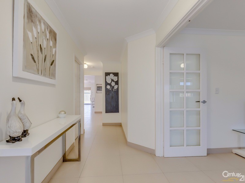 35 Wannell Street, Queens Park WA 6107