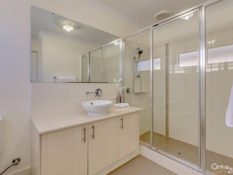 35 Wannell Street, Queens Park WA 6107