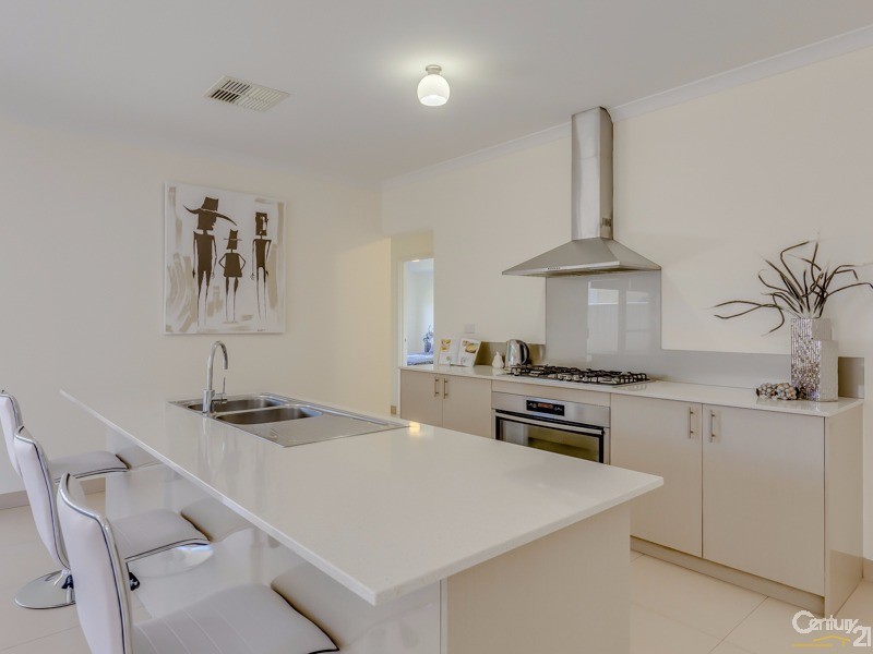 35 Wannell Street, Queens Park WA 6107