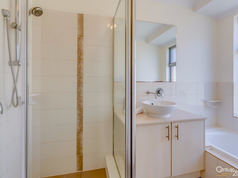 35 Wannell Street, Queens Park WA 6107