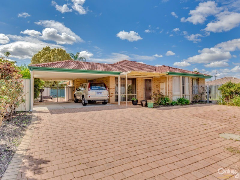 8 Oriole Way, Thornlie WA 6108