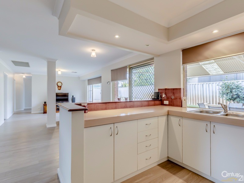 58 Waratah Boulevard, Canning Vale WA 6155