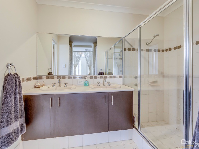 46 Alexander Road, Byford WA 6122