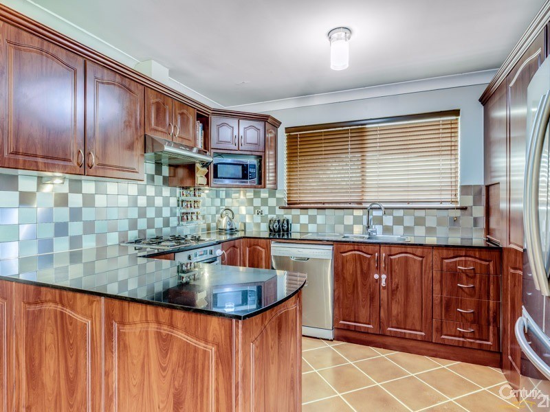 116 Hume Road, Thornlie WA 6108