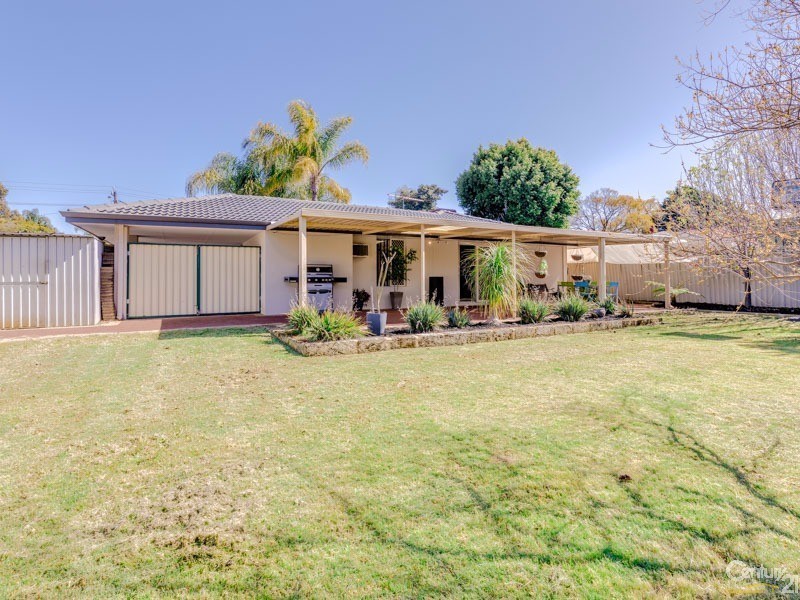 116 Hume Road, Thornlie WA 6108