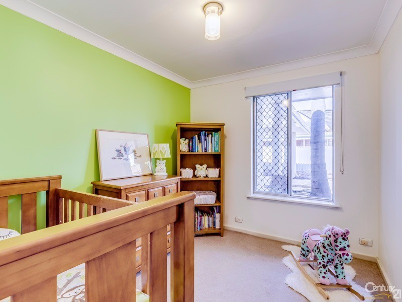 116 Hume Road, Thornlie WA 6108