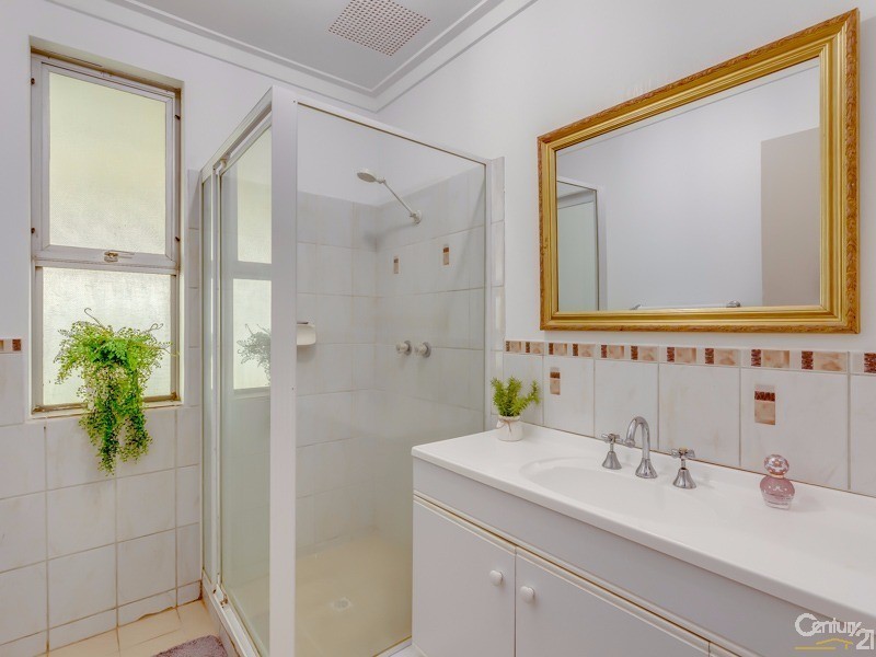 118 Partridge Way, Thornlie WA 6108