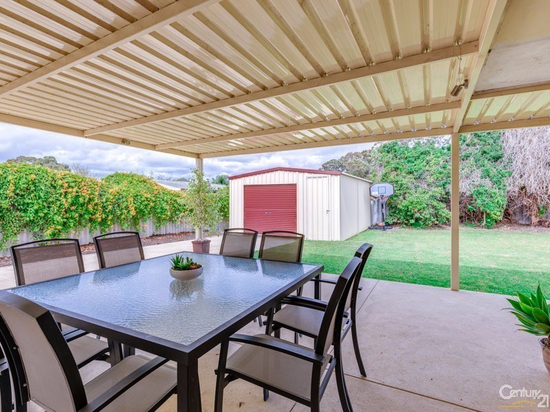 118 Partridge Way, Thornlie WA 6108