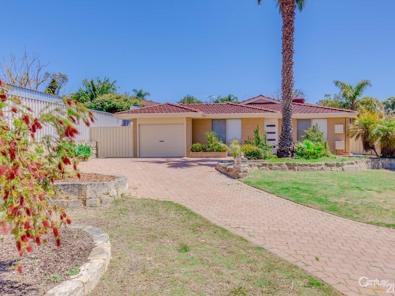 15 Ronsard Place, Yangebup WA 6164