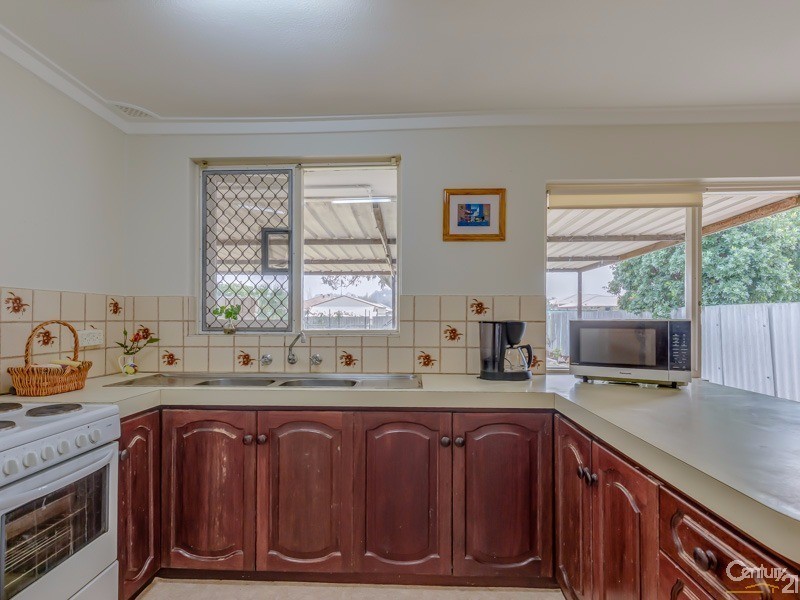 25 Dunnell Street, Maddington WA 6109