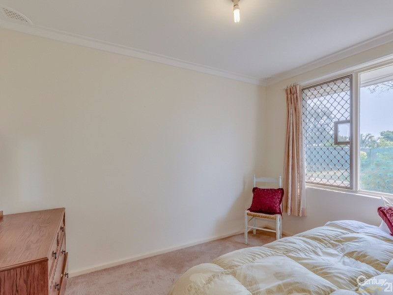 25 Dunnell Street, Maddington WA 6109