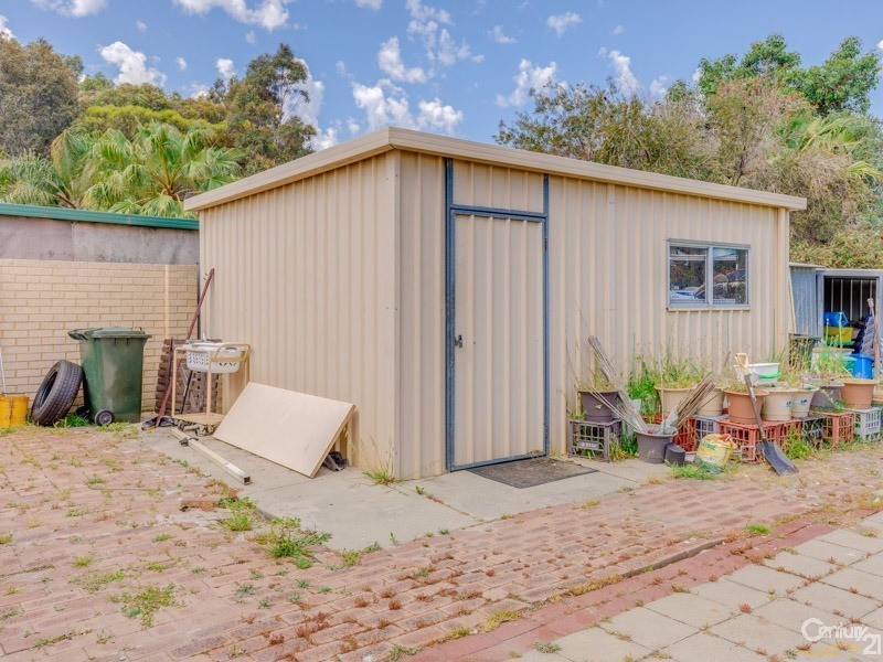 16 Oliphant Street, Kenwick WA 6107