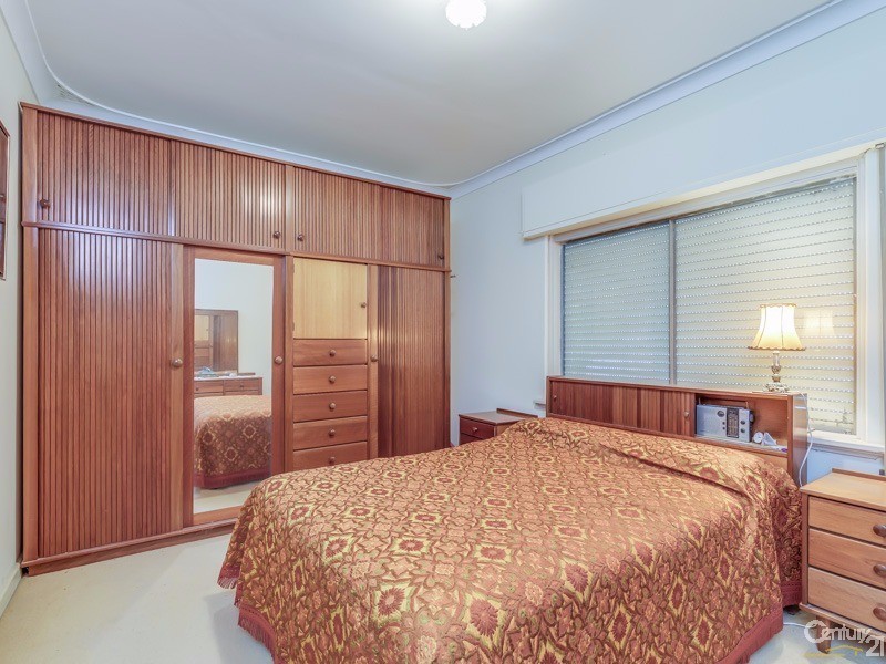 30 Harry Street, Gosnells WA 6110