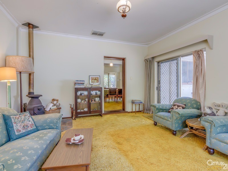 30 Harry Street, Gosnells WA 6110