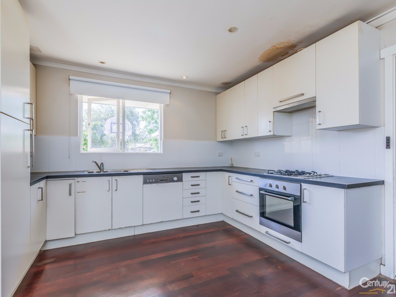 112 Dulwich Street, Beckenham WA 6107