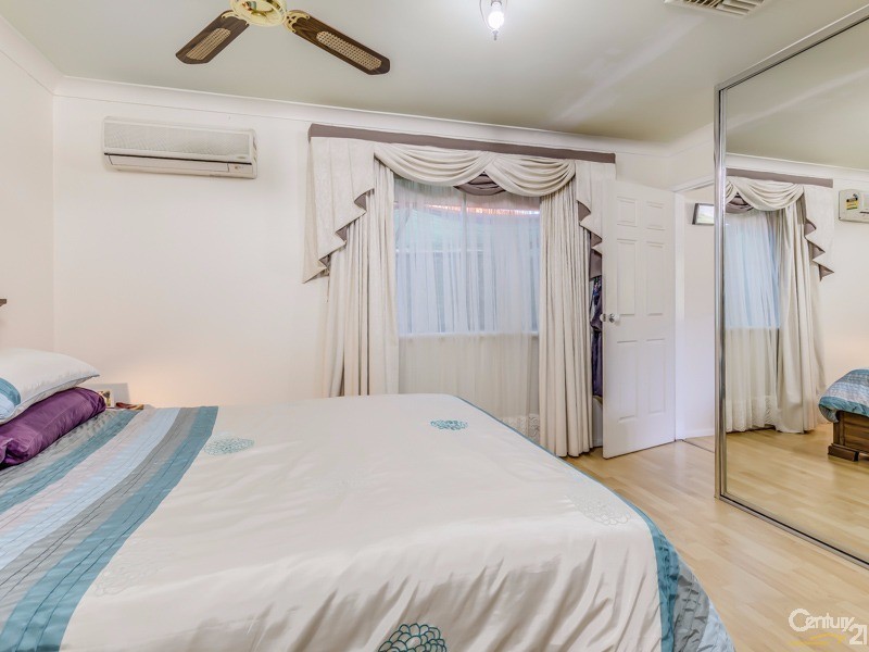 15 Masters Street, Kenwick WA 6107