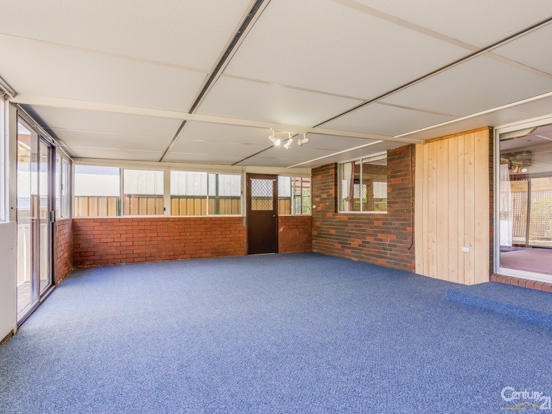 1 Melanda Street, Kelmscott WA 6111