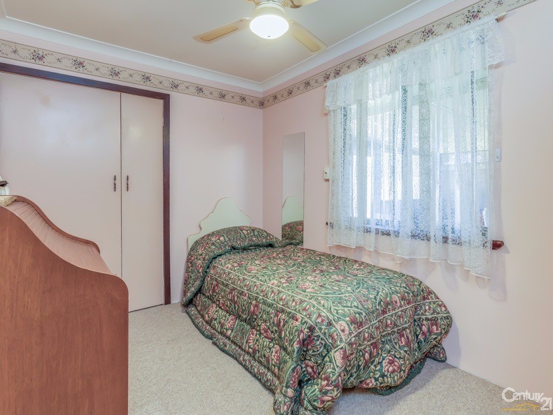 8 Lauri Court, Parkwood WA 6147