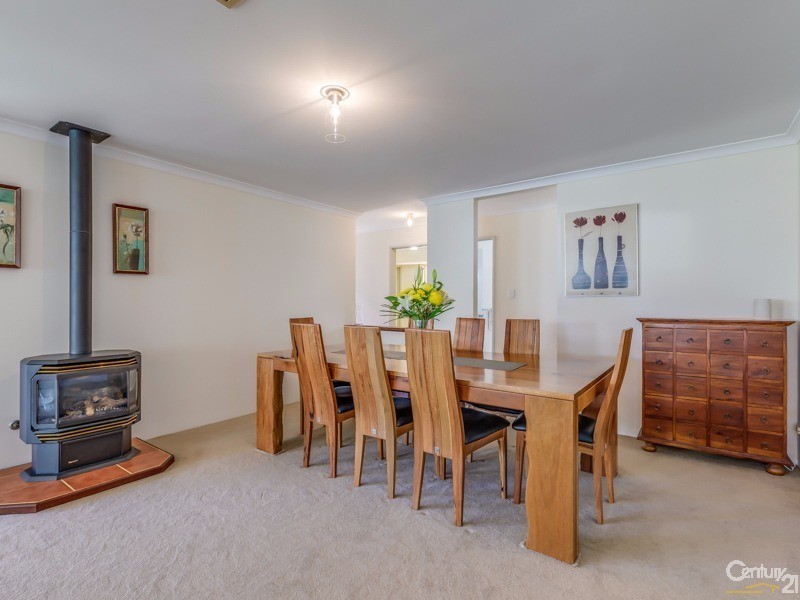 4 Pilot Road, Huntingdale WA 6110