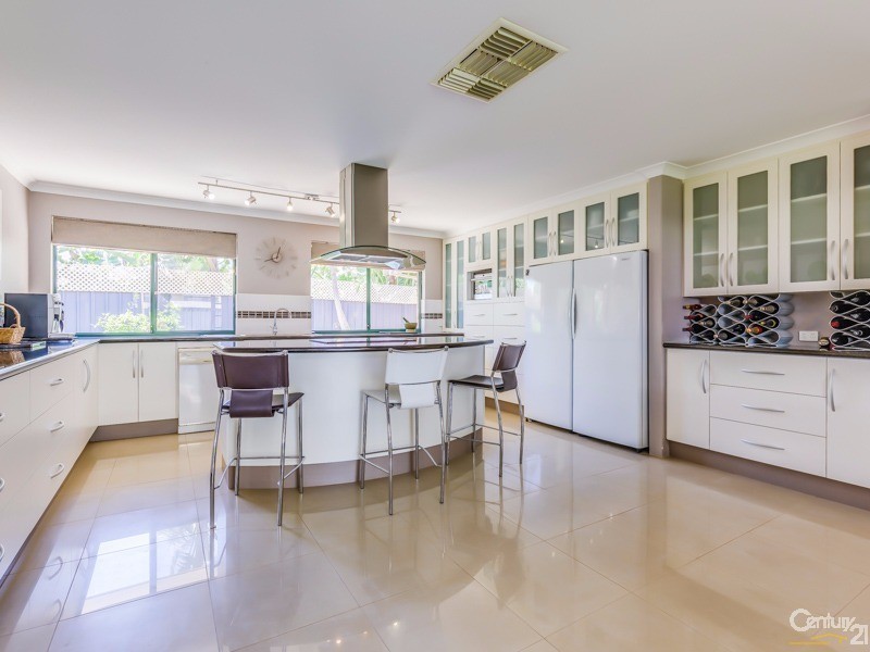 7 Mayhew Cross, Atwell WA 6164