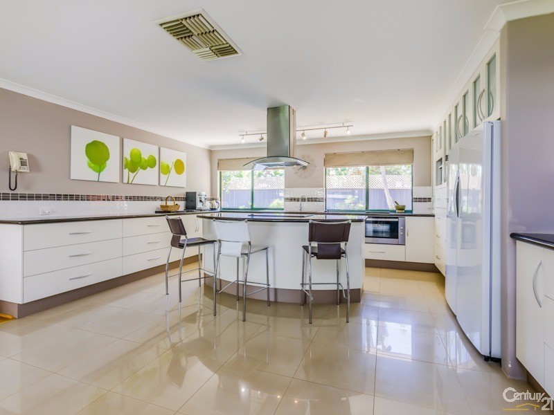 7 Mayhew Cross, Atwell WA 6164