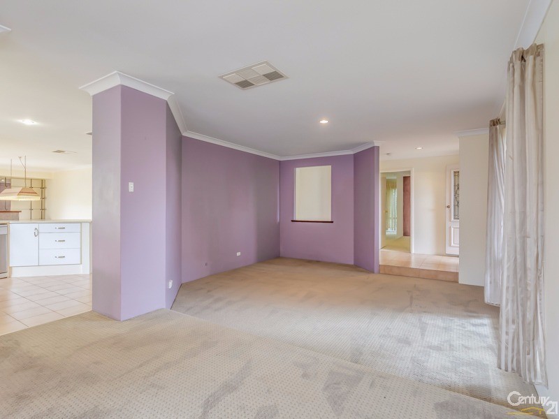 16 Amber Way, Thornlie WA 6108