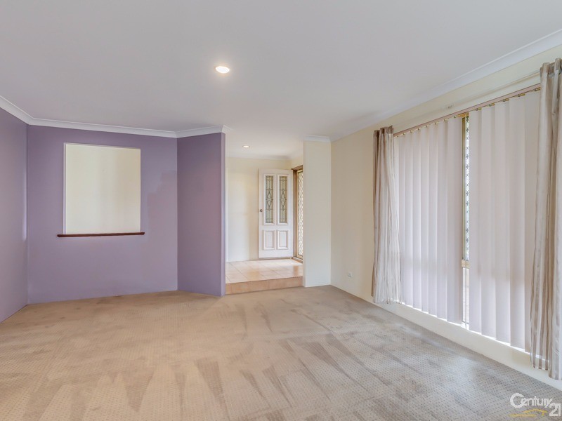 16 Amber Way, Thornlie WA 6108