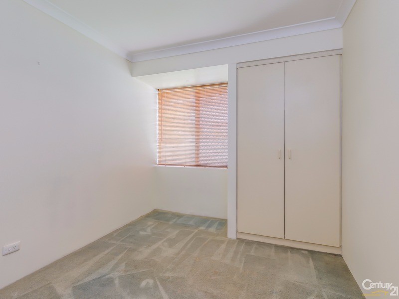 16 Amber Way, Thornlie WA 6108