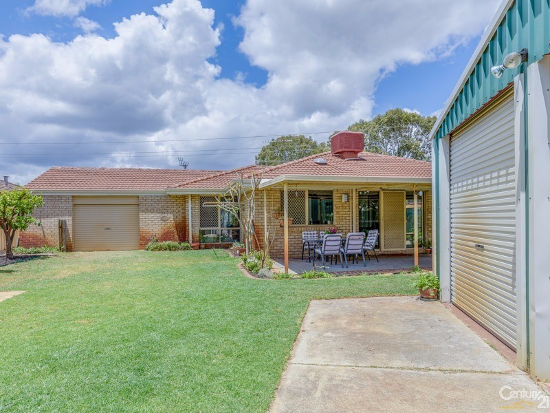 77 Anaconda Drive, Gosnells WA 6110