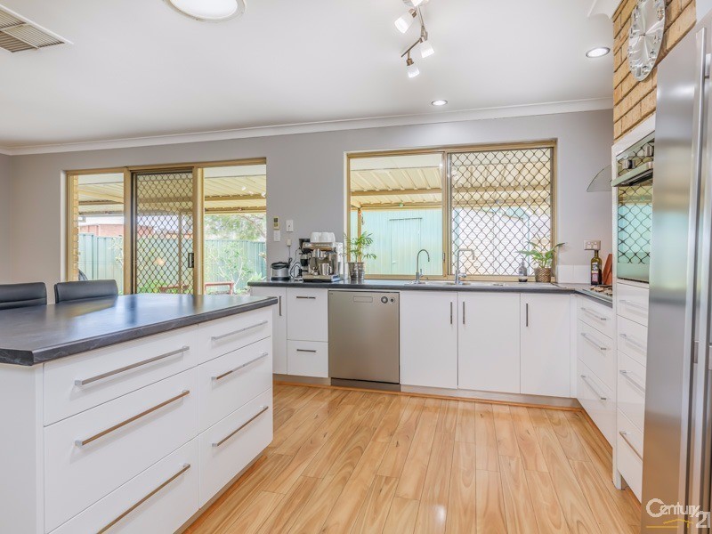 77 Anaconda Drive, Gosnells WA 6110