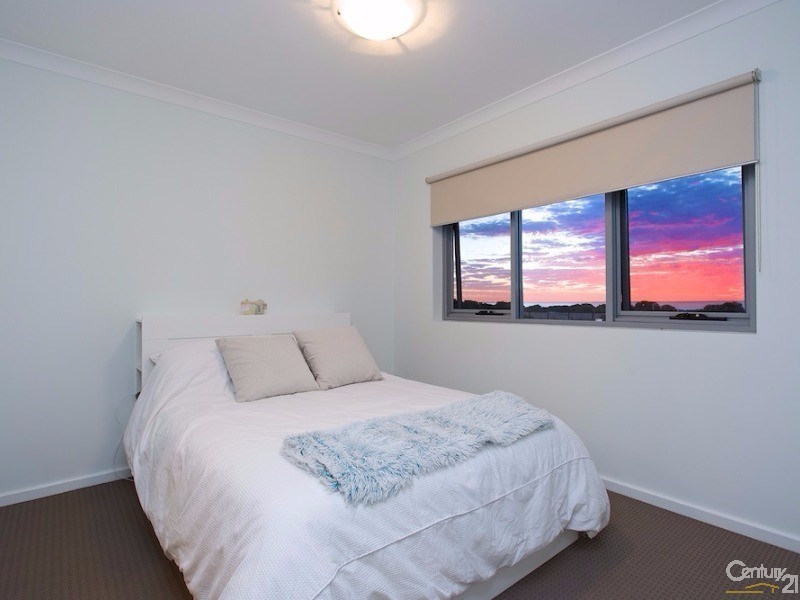 40/25 O’Connor Close, North Coogee WA 6163