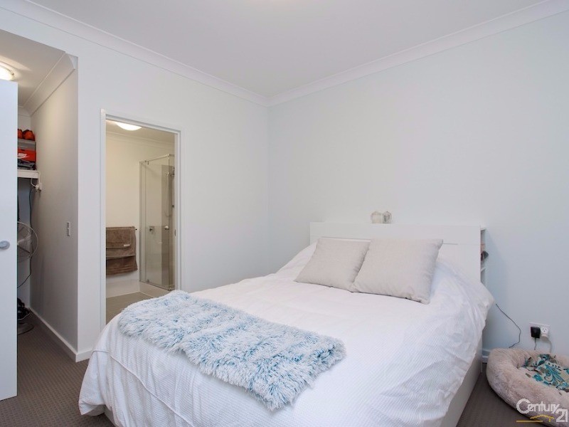 40/25 O’Connor Close, North Coogee WA 6163