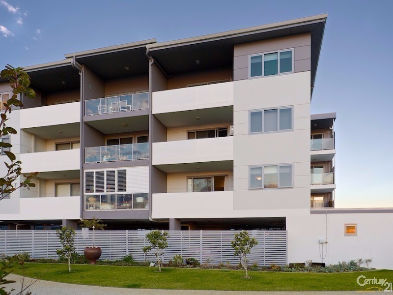 40/25 O’Connor Close, North Coogee WA 6163