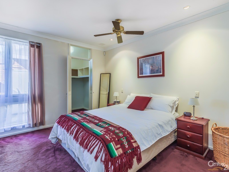 15 Princeton Court, Thornlie WA 6108