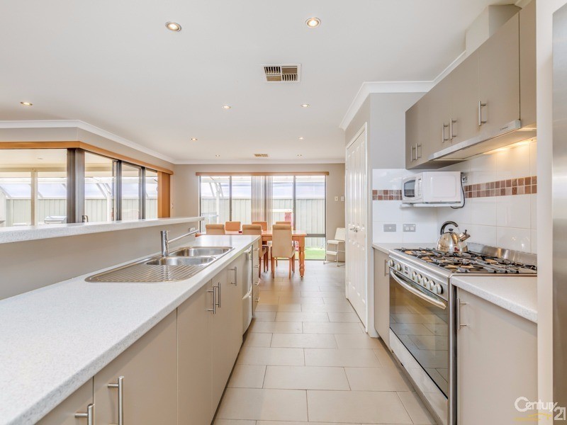 85 Princeton Circuit, Aubin Grove WA 6164