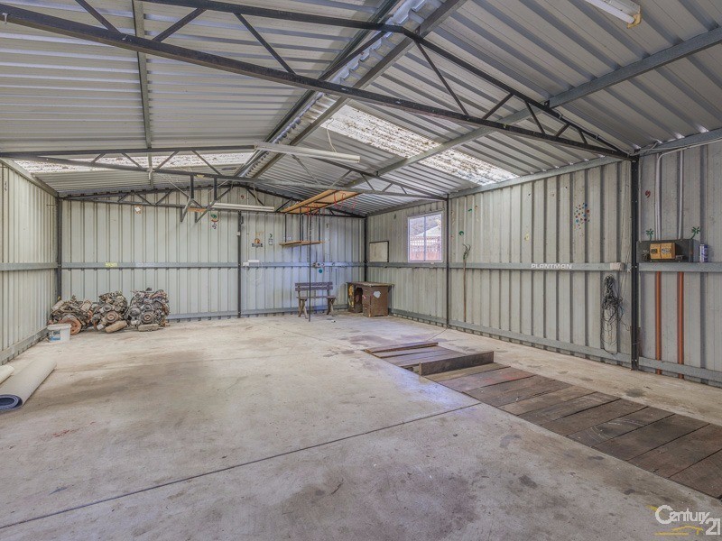 4 Amber Way, Thornlie WA 6108