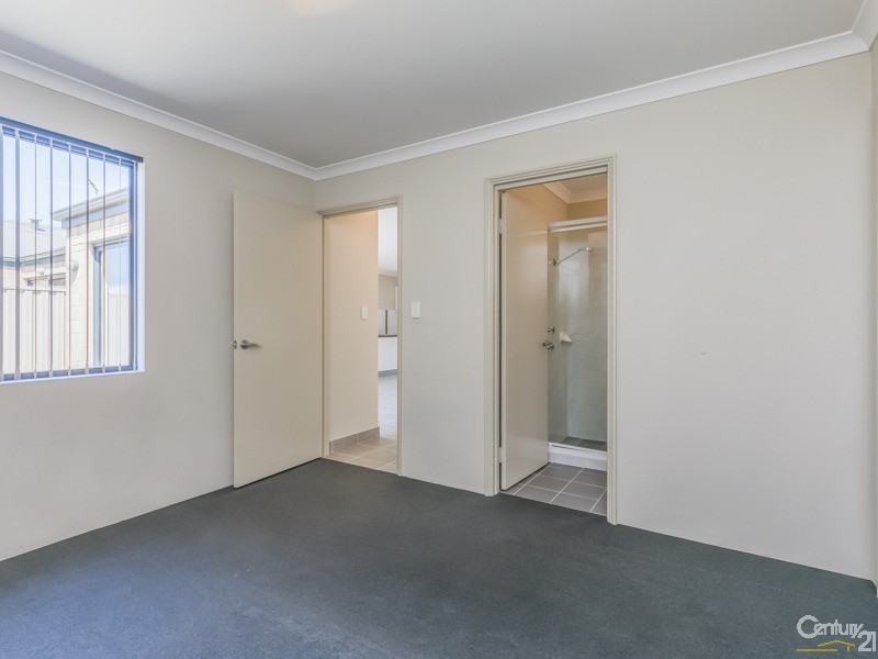 1-8 / 52 Grey Street, Cannington WA 6107