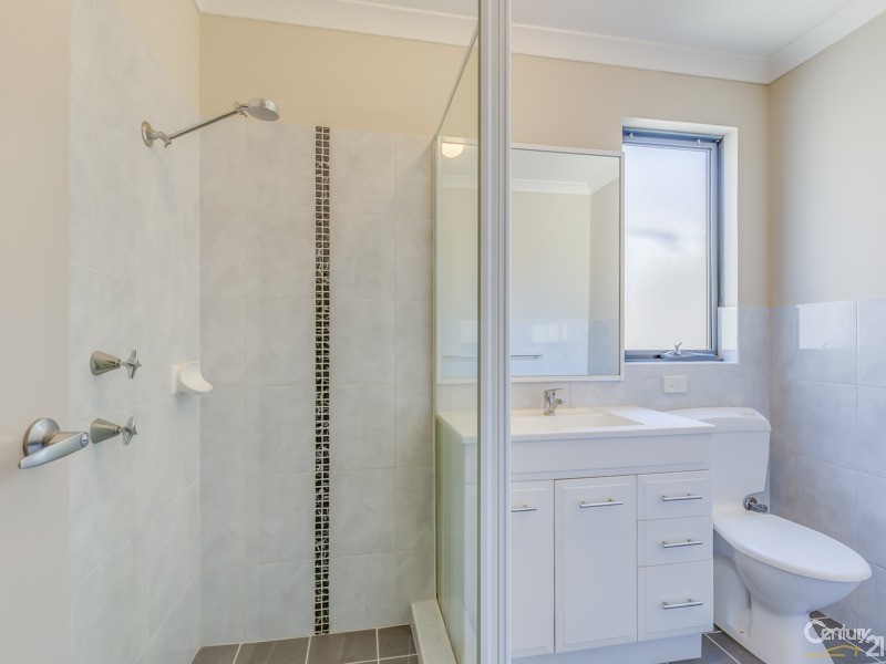 1-8 / 52 Grey Street, Cannington WA 6107