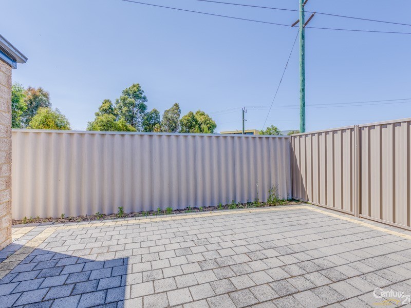 1-8 / 52 Grey Street, Cannington WA 6107