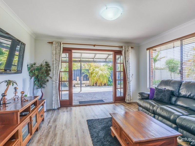 64 Gay Street, Huntingdale WA 6110