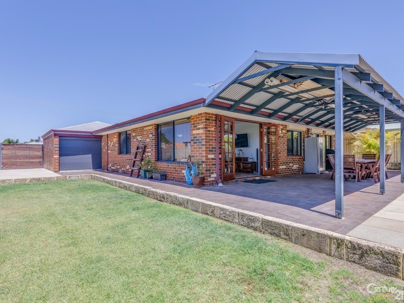 64 Gay Street, Huntingdale WA 6110