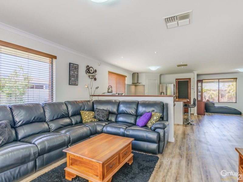 64 Gay Street, Huntingdale WA 6110