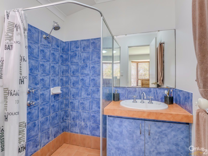 64 Gay Street, Huntingdale WA 6110