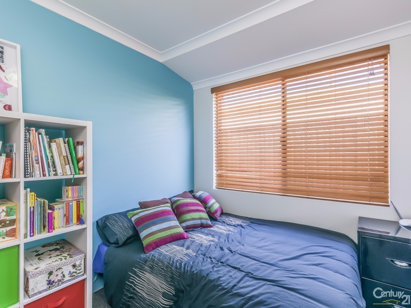 64 Gay Street, Huntingdale WA 6110