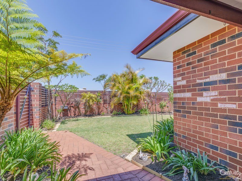 64 Gay Street, Huntingdale WA 6110