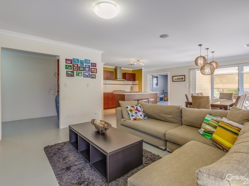 5 Kesiya Turn, Aubin Grove WA 6164