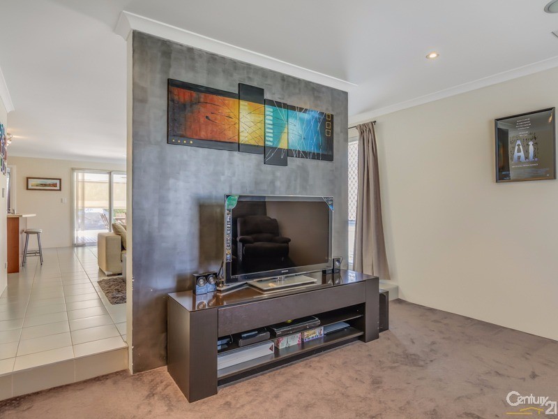 5 Kesiya Turn, Aubin Grove WA 6164