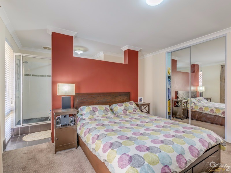 5 Kesiya Turn, Aubin Grove WA 6164