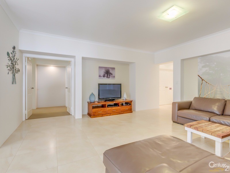 41 Heath Road, Roleystone WA 6111